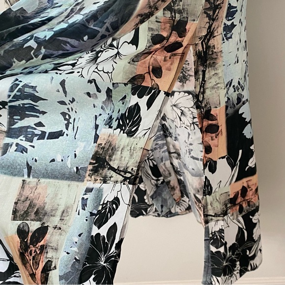 Tolani Kimono top Modal OS Floral Boho Hippie Lagenlook Lightweight Slits - Picture 4 of 10